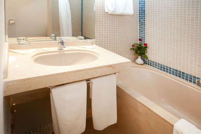 Imagen de la habitación del Hotel Rose Aqua Park. Foto 7