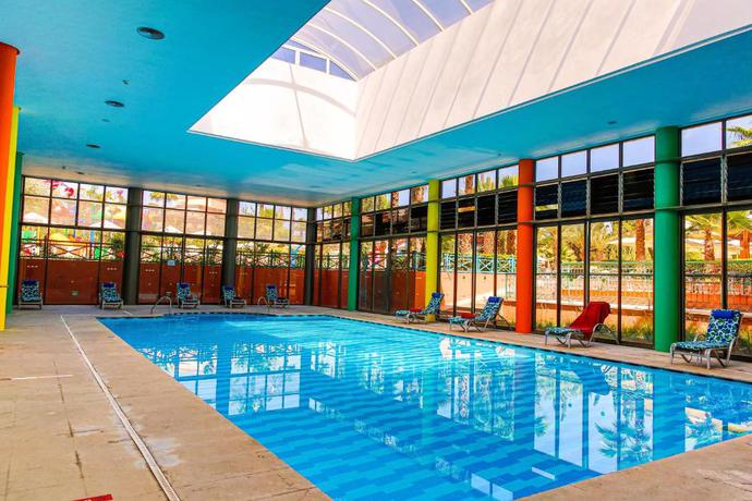 Imagen de la piscina del Hotel Rose Aquapark Marrakech. Foto 14