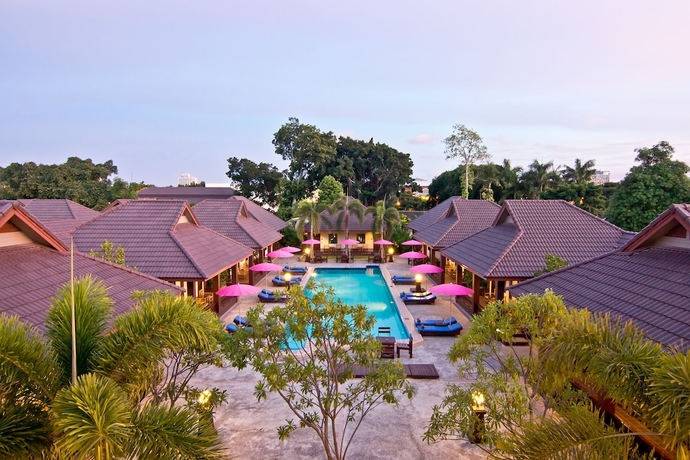 Imagen general del Hotel Rose Bay Resort, Central Pattaya. Foto 1
