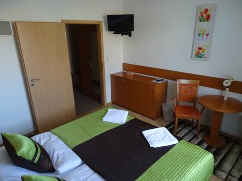 Imagen de la habitación del Hotel Rose, Breclav . Foto 5