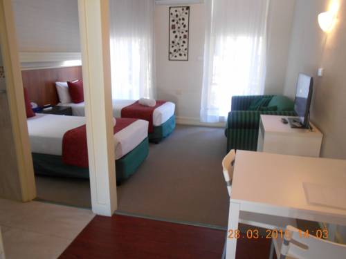 Imagen de la habitación del Hotel Rose City Motor Inn. Foto 1