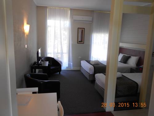 Imagen de la habitación del Hotel Rose City Motor Inn. Foto 2