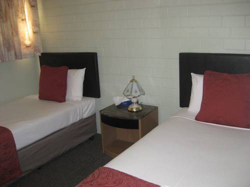 Imagen de la habitación del Hotel Rose City Motor Inn. Foto 6