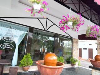 Imagen general del Hotel Rose Cottage Hotel Bandar Seri Alam. Foto 5
