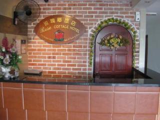 Imagen general del Hotel Rose Cottage Hotel Taman Daya. Foto 15