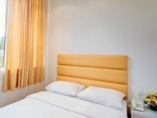 Imagen general del Hotel Rose Cottage Hotel Taman Impian Senai. Foto 2