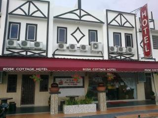 Imagen general del Hotel Rose Cottage Hotel Taman Nusa Cemerlang. Foto 1