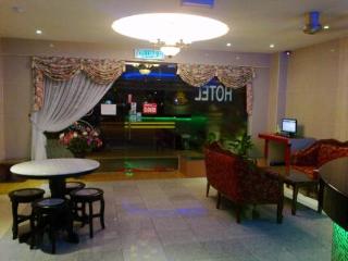 Imagen general del Hotel Rose Cottage Hotel Taman Nusa Cemerlang. Foto 5