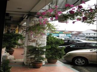 Imagen general del Hotel Rose Cottage Hotel Taman Universiti. Foto 12