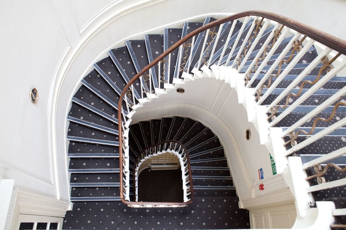 Imagen de los interiores del Hotel Rose Court. Foto 13