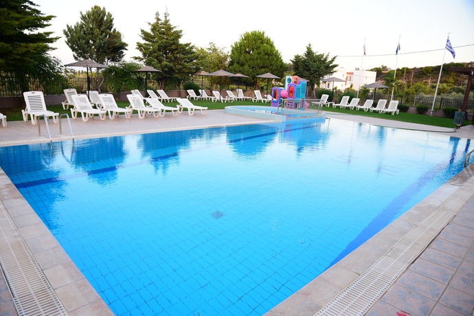 Imagen de la piscina del Hotel Rose Faliraki. Foto 13