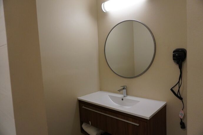 Imagen general del Hotel Rose Garden Inn, Santa Barbara. Foto 1