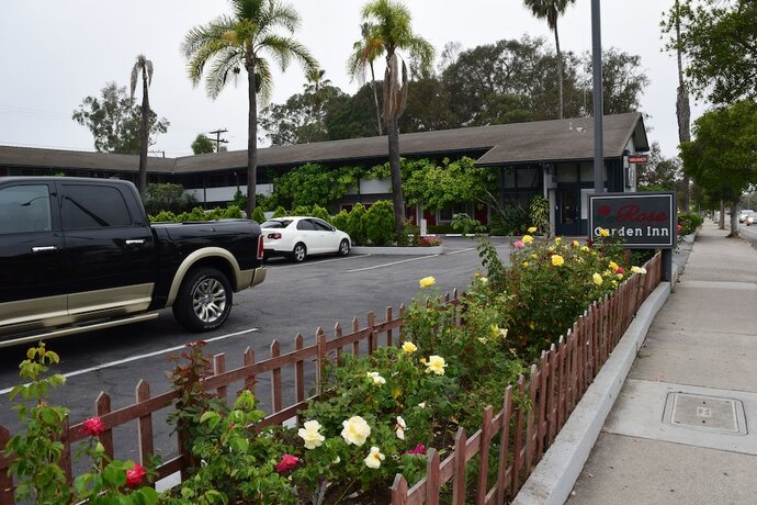 Imagen general del Hotel Rose Garden Inn, Santa Barbara. Foto 10