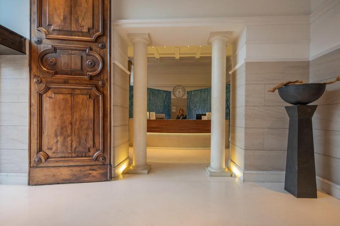 Imagen general del Hotel Rose Garden Palace Roma. Foto 16