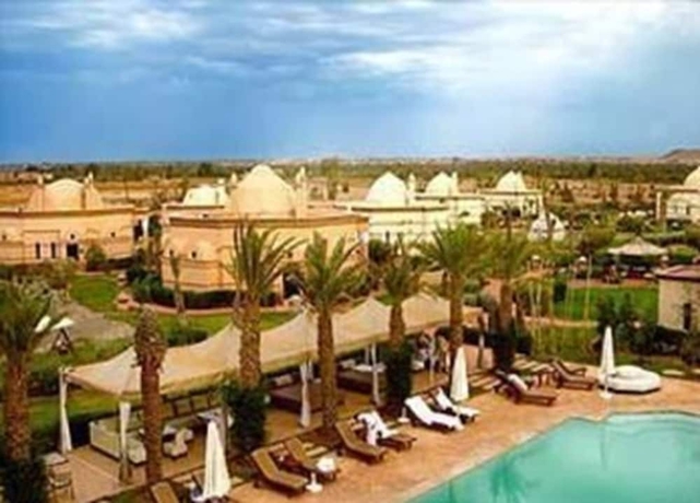 Imagen de los exteriores del Hotel Rose Garden Resort and Spa. Foto 15