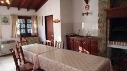 Imagen general del Hotel Rose Garden, SAN MART&Iacute;N DE LOS ANDES. Foto 8
