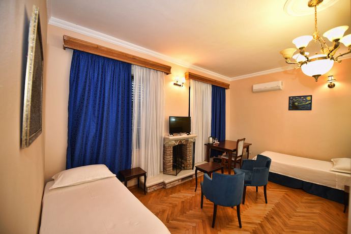 Imagen de la habitación del Hotel Rose Garden, Shkoder. Foto 12