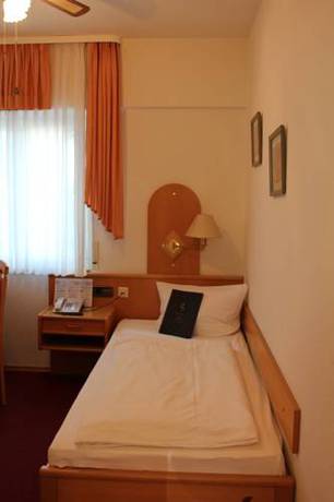 Imagen de la habitación del Hotel Rose, Heidelberg. Foto 12