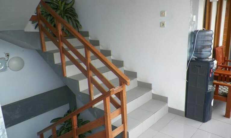 Imagen de los interiores del Hotel Rose Inn, Pangandaran. Foto 6