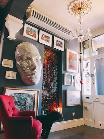 Imagen de los interiores del Hotel Rose Lodge Guest House. Foto 17