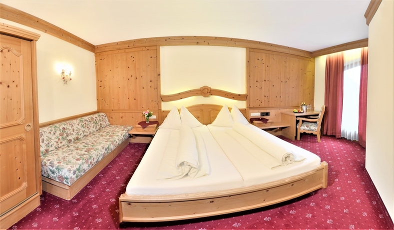 Imagen de la habitación del Hotel Rose, MAYRHOFEN. Foto 18