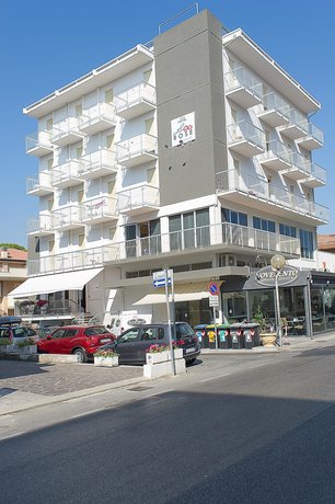 Imagen general del Hotel Rose Nuove. Foto 3