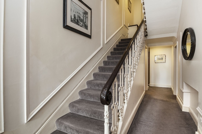 Imagen de los interiores del Hotel Rose Park. Foto 19