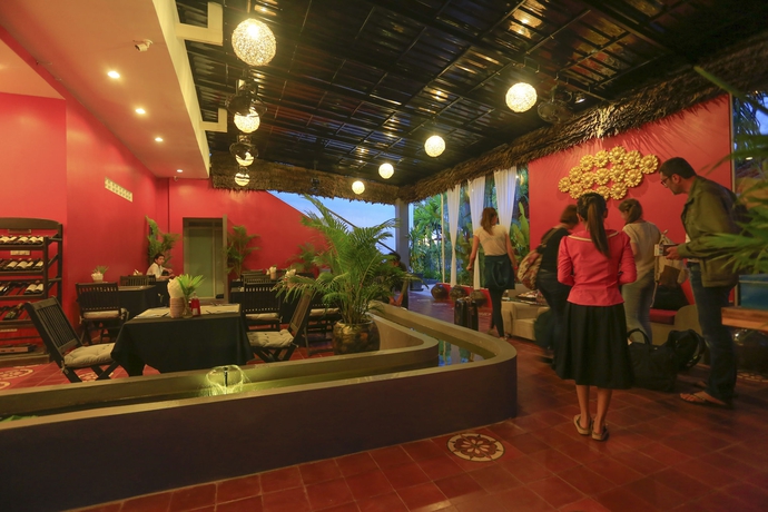 Imagen del bar/restaurante del Hotel Rose Royal Boutique. Foto 7