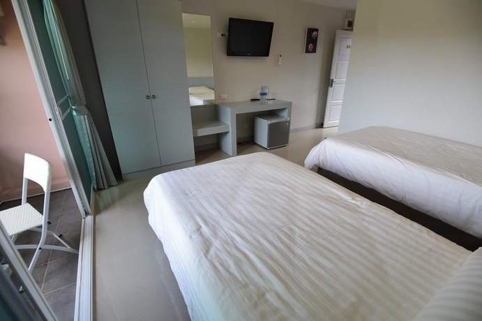 Imagen de la habitación del Hotel Rose Villa Resort. Foto 7