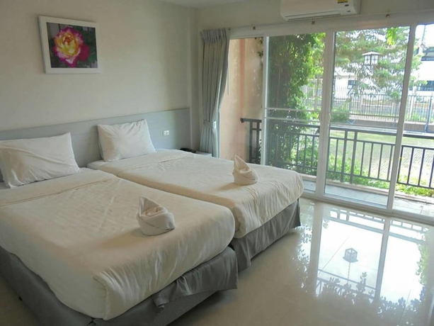 Imagen de la habitación del Hotel Rose Villa Resort. Foto 9