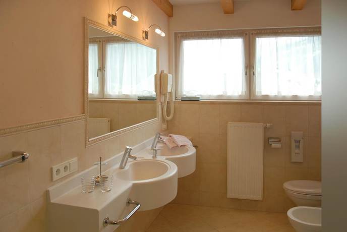 Imagen de la habitación del Hotel Rose, Wiesen - Prati. Foto 3