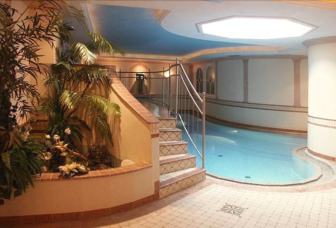 Imagen de la piscina del Hotel Rose, Wiesen - Prati. Foto 20