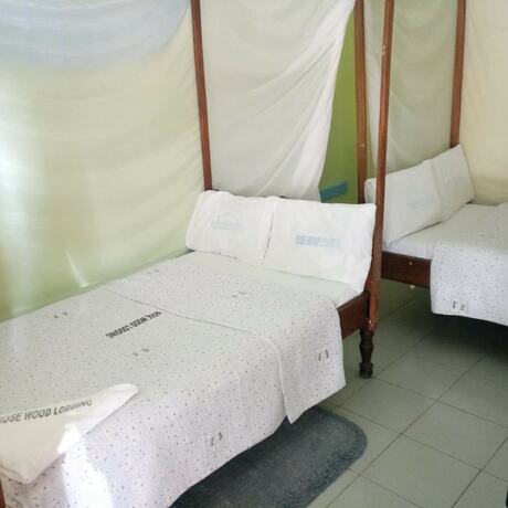 Imagen general del Hotel Rose Wood Lodge. Foto 4