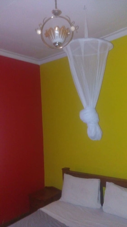 Imagen de la habitación del Hotel Rose Wood Lounge. Foto 9