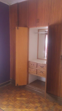 Imagen de la habitación del Hotel Rose Wood Lounge. Foto 11