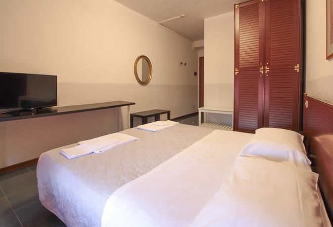 Imagen de la habitación del Hotel Rose and Crown, Correggio. Foto 2