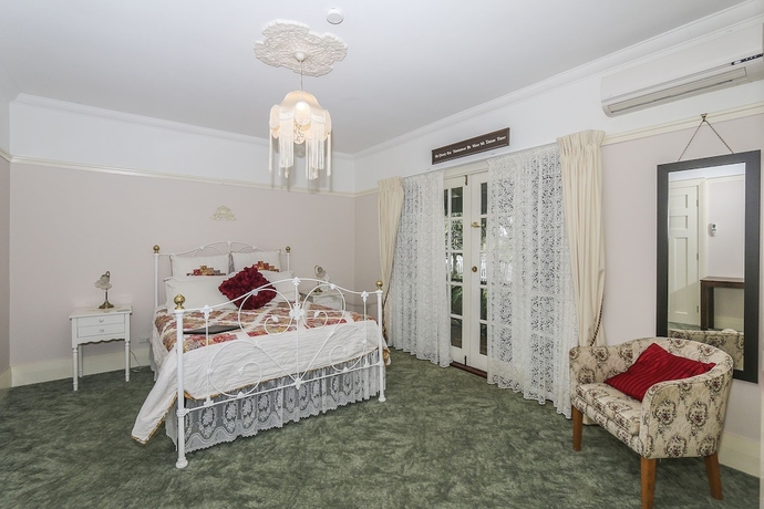 Imagen de la habitación del Hotel Rosebridge House Bed and Breakfast Adult Retreat. Foto 5