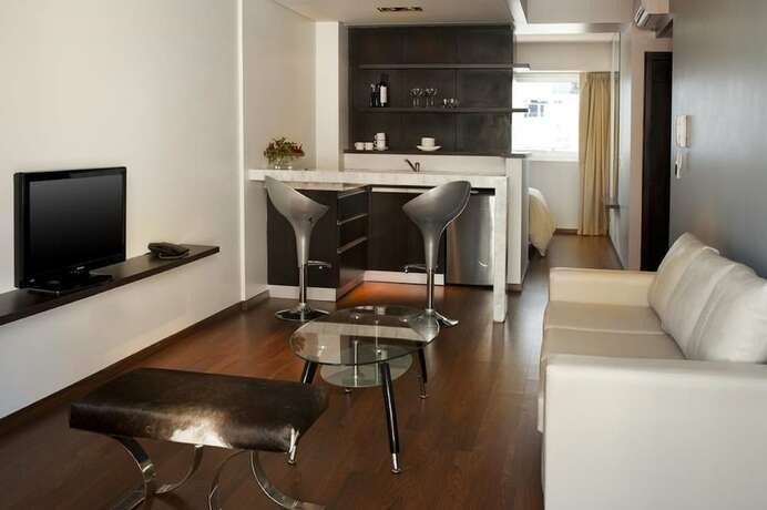 Imagen general del Hotel Rosedal Suite. Foto 11