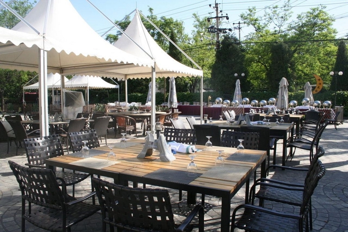 Imagen general del Hotel Rosedale and Suites Beijing. Foto 7