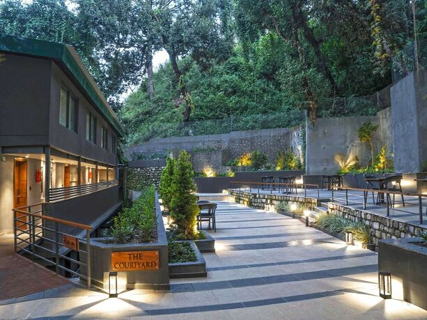 Imagen de la habitación del Hotel Rosefinch Sarovar Portico Bhimtal. Foto 18