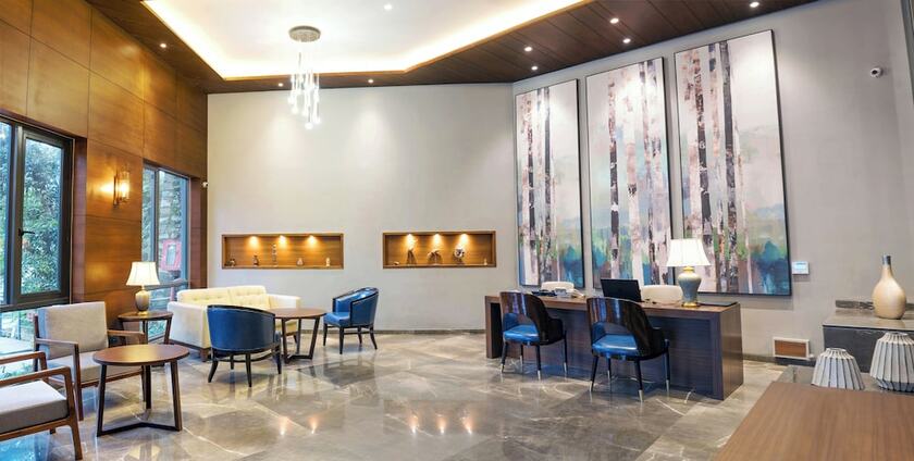 Imagen general del Hotel Rosefinch Sarovar Portico Bhimtal. Foto 3