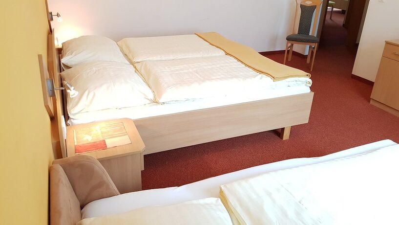 Imagen de la habitación del Hotel Roseggerhof. Foto 13