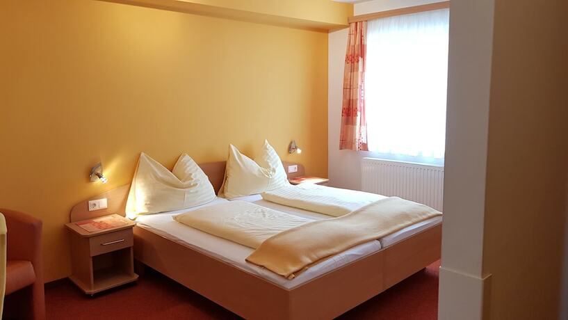 Imagen de la habitación del Hotel Roseggerhof. Foto 14