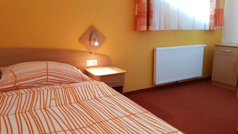 Imagen de la habitación del Hotel Roseggerhof. Foto 17