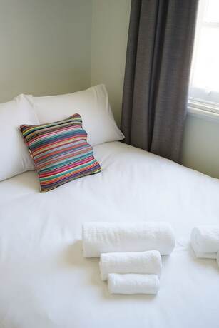 Imagen de la habitación del Hotel Rosehill. Foto 17