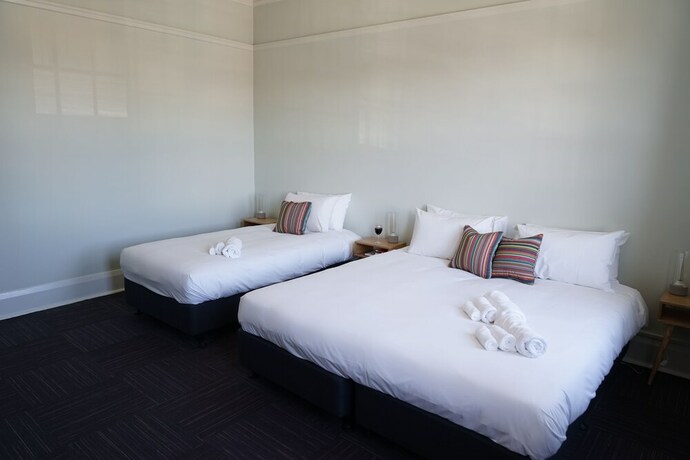 Imagen de la habitación del Hotel Rosehill. Foto 19