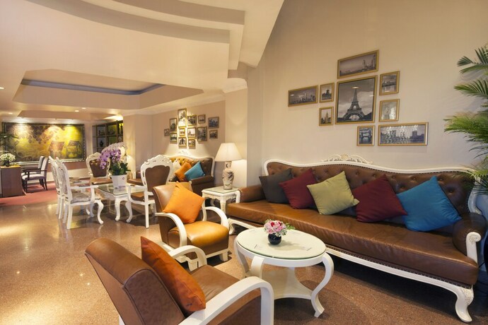 Imagen de los interiores del Hotel Roseland Corp. Foto 40