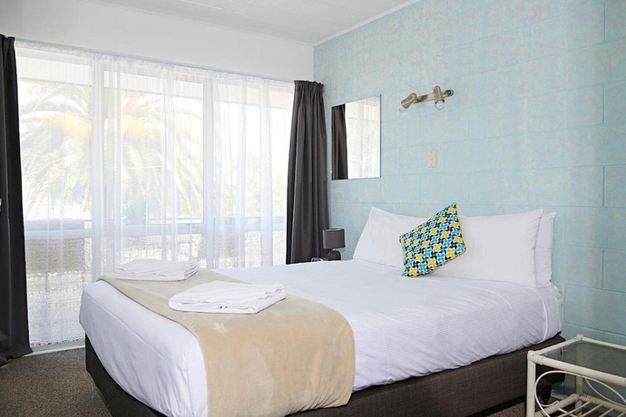 Imagen de la habitación del Hotel Roselands Motel. Foto 13