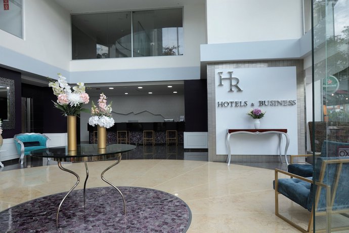 Imagen de los interiores del Hotel Roseli&eacute;re Bucaramanga. Foto 20