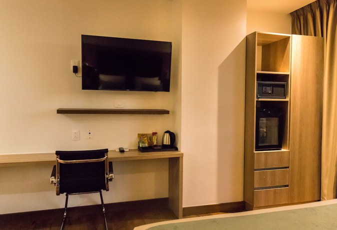 Imagen de la habitación del Hotel Roseli&eacute;re Bucaramanga. Foto 13